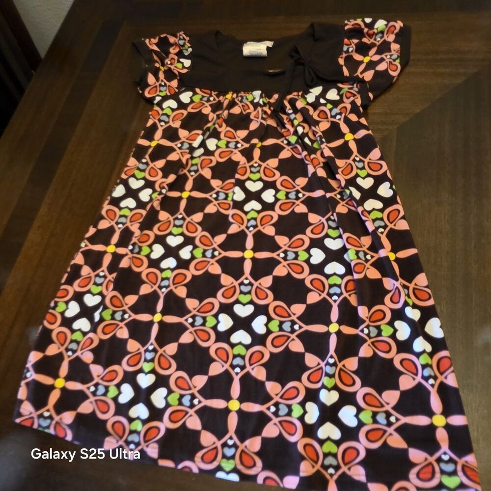 She's The 1  Girls Dress Brown with Pink and White Heart Design Size 5